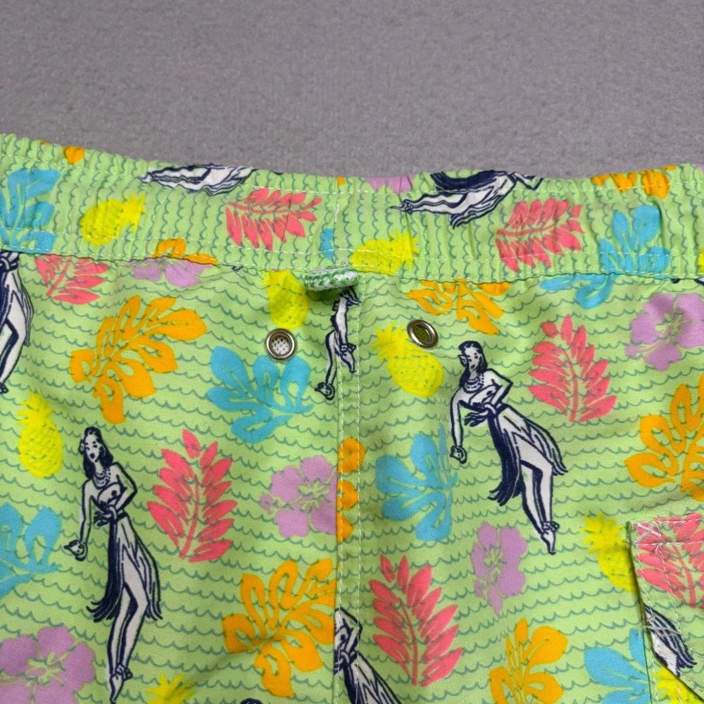 Peter Millar Swim Trunks Mens XL Green MS17P07 Hula Girl Tropical Print Shorts